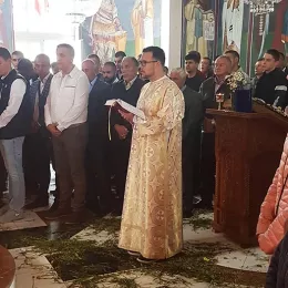 Литургијско сабрање у манастиру Светог Саве у Голији