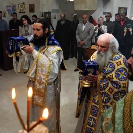 Епископ Јоаникије богослужио у манастиру Сомина