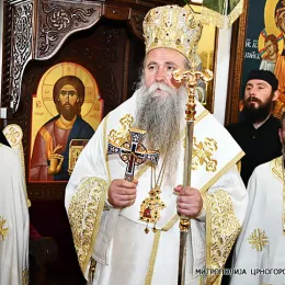 Митрополит Јоаникије на 22. годишњицу епископске хиротоније дочекан у Цетињском манастиру
