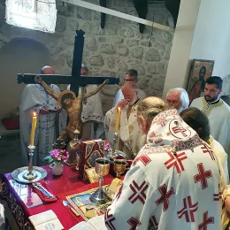 Изабрани Митрополит Јоаникије богослужио у Херцег Новом (видео)