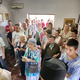 Епископ Методије служио Литургију на темељима храма Свих Светих, на Великом пијеску