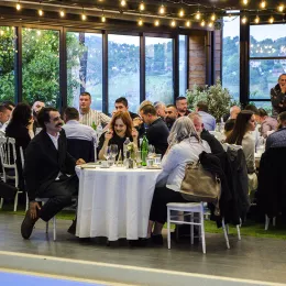 Донаторско вече