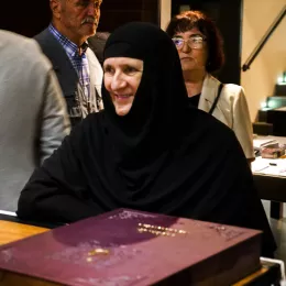 Донаторско вече