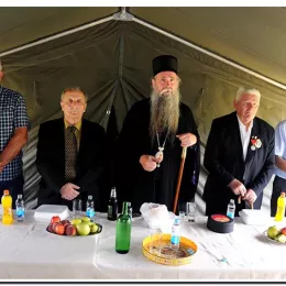 Храм Светог Атиногена на Вучјем долу прославио крсну славу