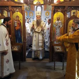 Епископ Јоаникије служио Литургију у манастиру Шудикова
