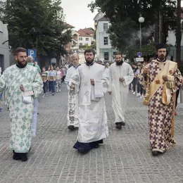 Петровдан молитвено и свенародно прослављен у Бијелом Пољу
