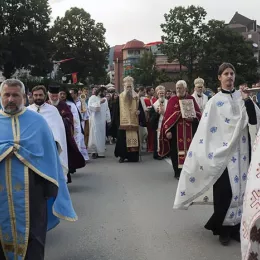 Петровдан молитвено и свенародно прослављен у Бијелом Пољу