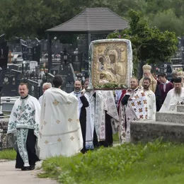 Петровдан молитвено и свенародно прослављен у Бијелом Пољу