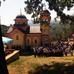 Слава цркве у Лепенцу