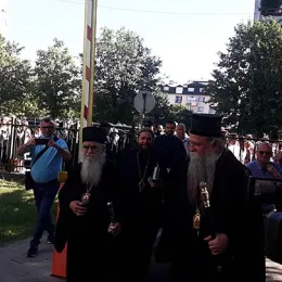 Јутрос настављено суђење Епископу Јоаникију и осморици свештеника