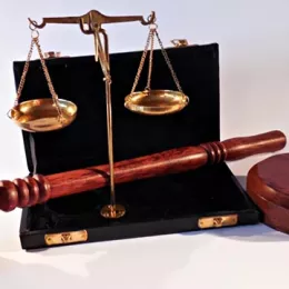 Више од 300 адвоката потписало проглас против Закона о слободи вјероисповијести