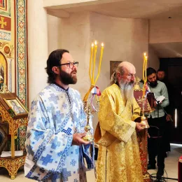 Света Архијерејска Литургија на Вучјем долу