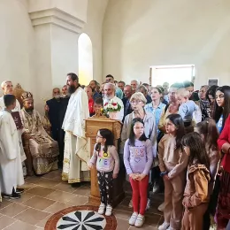 Епископ Методије на Ивањдан богослужио у манастиру Црнча