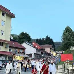 Кроз Мојковац прошла свенародна литија у славу Светог великомученика Прокопија