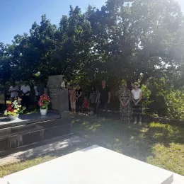 Освећење оскрнављеног храма Светог Саве у селу Мируше