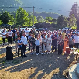 Епископ Методије освештао камен темељац цркве Светог Киријака Отшелника у Новшићу код Плава