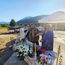 Епископ Методије освештао камен темељац цркве Светог Киријака Отшелника у Новшићу код Плава