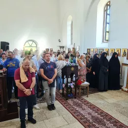 Литургијско сабрање на Видровану код Никшића