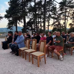 Представљена књига „Укрштене речи“ Цанета Партибрејкерса