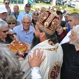 Епископ диоклијски Методије богослужио на Лукавици