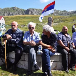 Епископ диоклијски Методије богослужио на Лукавици