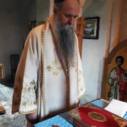 Литурија у манастиру Вољавац