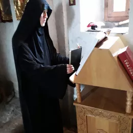 Литурија у манастиру Вољавац