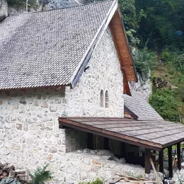 Почело фрескописање манастира Урошевица