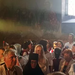 Хор Преподобне мати Ангелине из Никшића прославио славу у манастиру Крушедолу