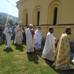 Илиндан – храмовна слава манастира Златеш