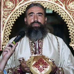 Изабрани Епископ Методије у Пивском манастиру