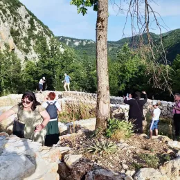 ХРИШЋАНСКЕ СТАРИНЕ У ВАСОЈЕВИЋИМА И ХОТИМА