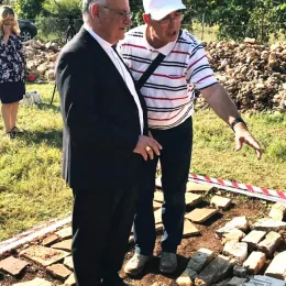 ХРИШЋАНСКЕ СТАРИНЕ У ВАСОЈЕВИЋИМА И ХОТИМА