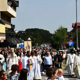 Митрополит Јоаникије на Преображење на Жабљаку служио Литургију
