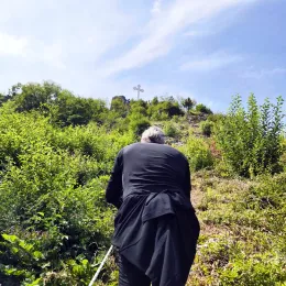 Освештан крст на Соко граду на Шћепан Пољу