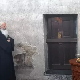 Света архијерејска литургија у Ступовима