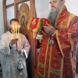Епископ Јоаникије служио Литургију у Ћафи Приједолској