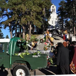 Мошти Светог Арсенија свечано дочекане у никшићком Саборном храму