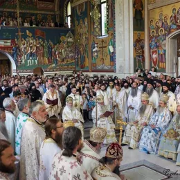 Хиротонија и устоличење Епископа Захумско-херцеговачког и приморског Господина Димитрија