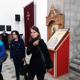 Испраћај  Моштију Светог Арсенија сремца