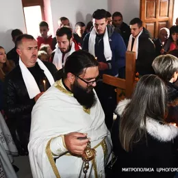 На Ћафи приједолској траје непрекидна борба између земаљског и Небеског царства