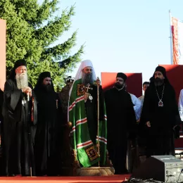 Његова Светост Патријарх српски Господин Порфирије дочекан у манастиру Ђурђеви Ступови