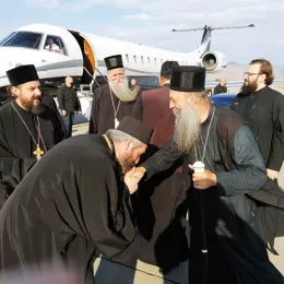 Патријарх Порфирије на подгоричком аеродрому