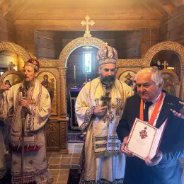 Света Архијерејска Литургија и освећење цркве Светог Пајсија Светогорца у Долима пивским