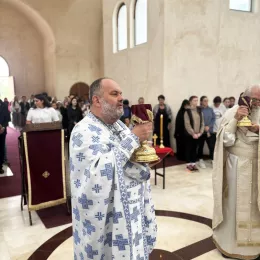 Света Архијерејска Литургија и освећење парохијског дома у Плужинама
