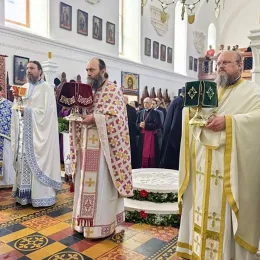 Патријарх Порфирије освештао обновљену Саборну цркву у Пакрацу