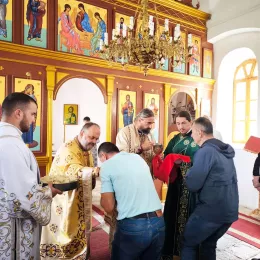 Света Архијерејска Литургија у селу Кесратц у Голији