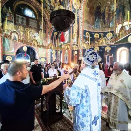 Архијерејска Литургија и слава манастира Косијерево