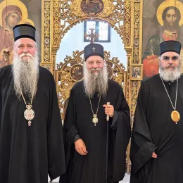 Патријарх Порфирије посетио манастир Савину