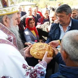 Владика Јоаникије на празник Зачећа Светог Јована Крститеља рукоположио новог ђакона